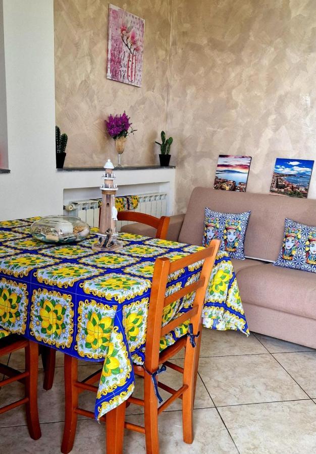 Appartement Casale I Tre Diamanti à Massa Lubrense Extérieur photo